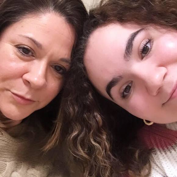 Meet your Posher, Dawn - Picture 1 of 1